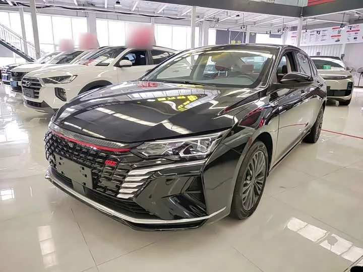 Dongfeng Aeolus Yixuan Max 2022 из Китая — купить под ключ