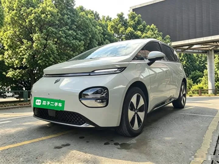 Baojun Yunduo 2024 из Китая — купить под ключ