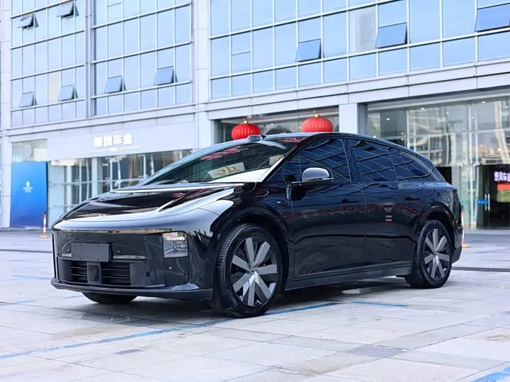 LiXiang i6 2025 из Китая — купить под ключ