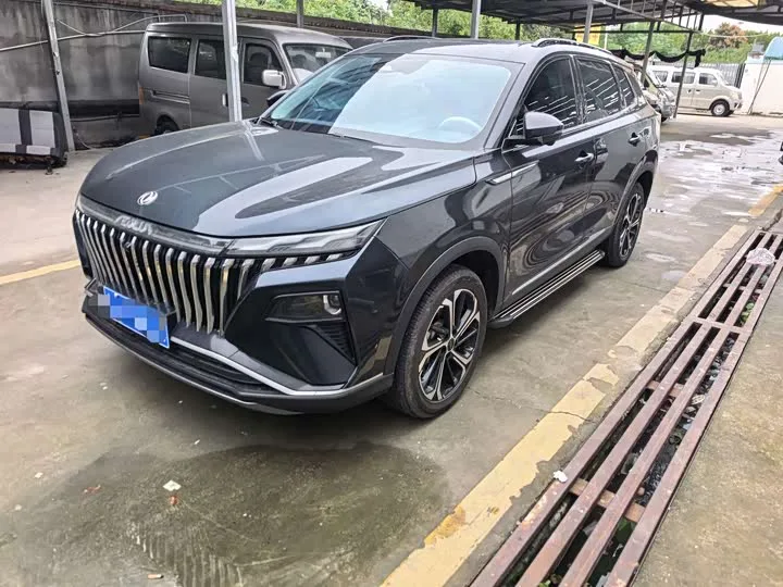 Dongfeng Aeolus Huge 2022 из Китая — купить под ключ