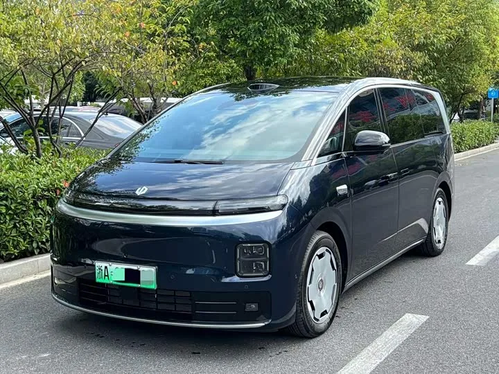 Leapmotor D99 2026 из Китая — купить под ключ