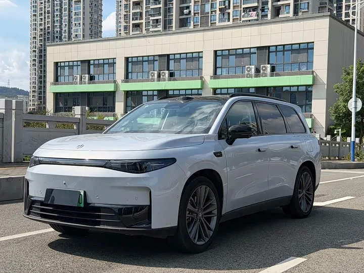 Leapmotor C16 2026 из Китая — купить под ключ