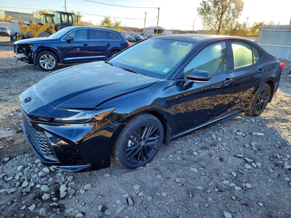 Toyota Camry 2026 из США — купить под ключ