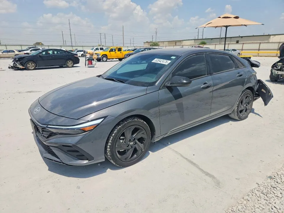Hyundai Elantra 2026 из США — купить под ключ