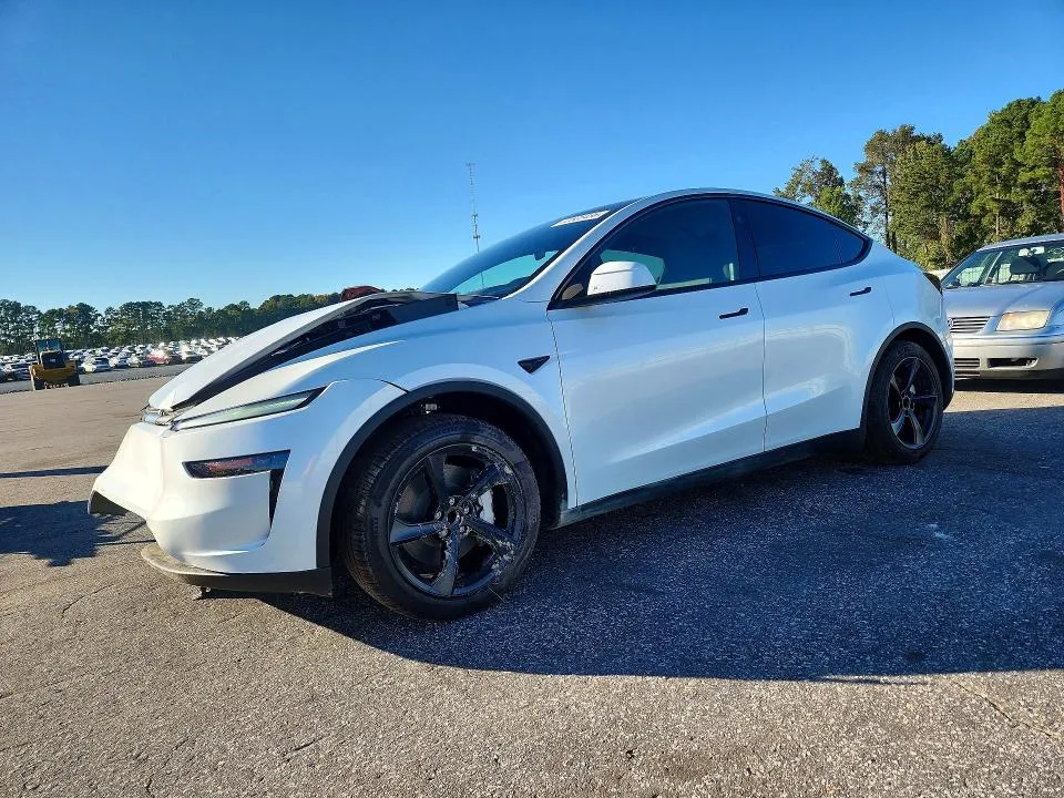 Tesla Model Y 2026 из США — купить под ключ
