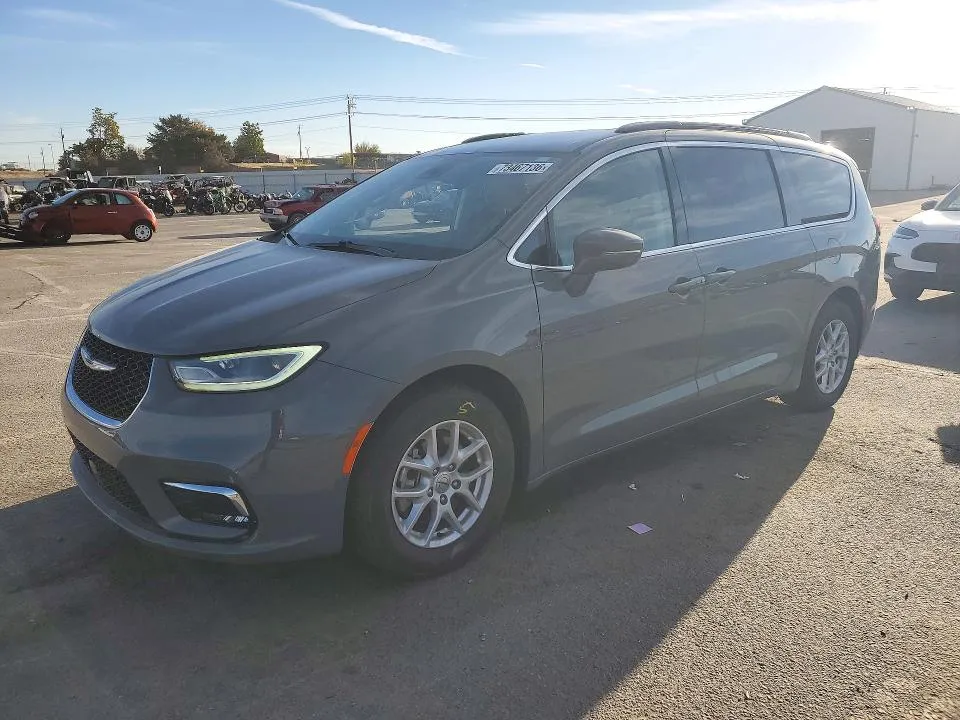 Chrysler Pacifica 2022 из США — купить под ключ