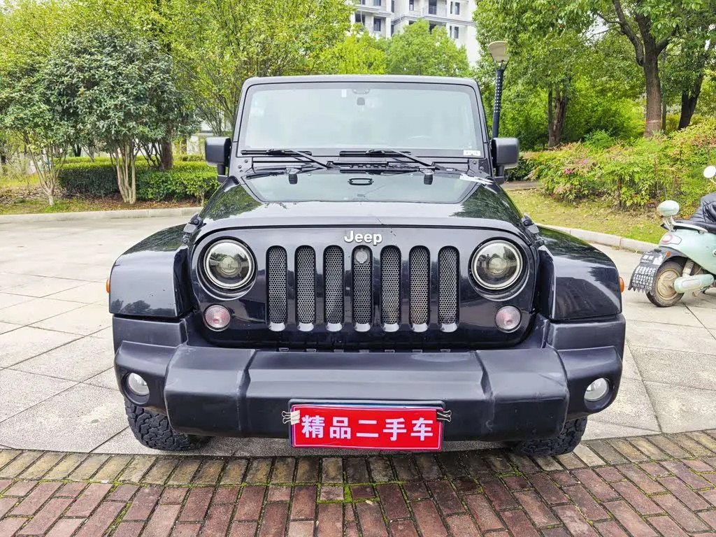 Jeep Wrangler 2016 из Китая — купить под ключ