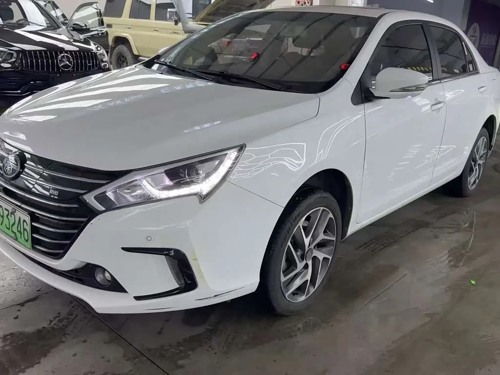 BYD Qin EV 2018 из Китая — купить под ключ