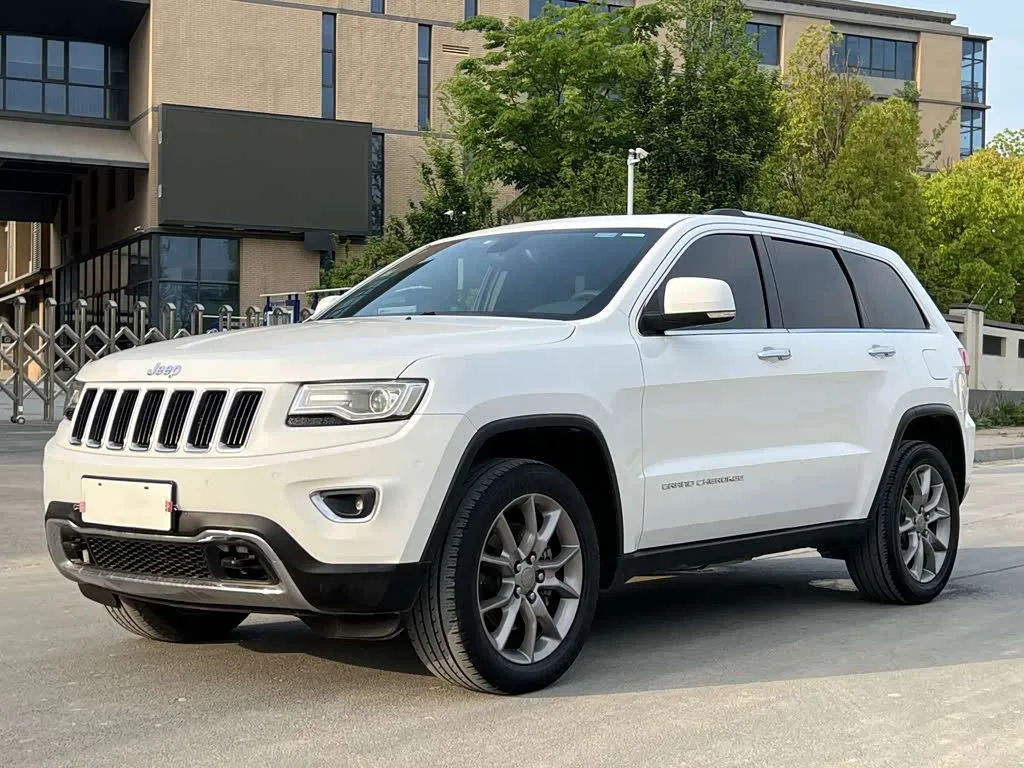 Jeep Grand Cherokee 2017 из Китая — купить под ключ