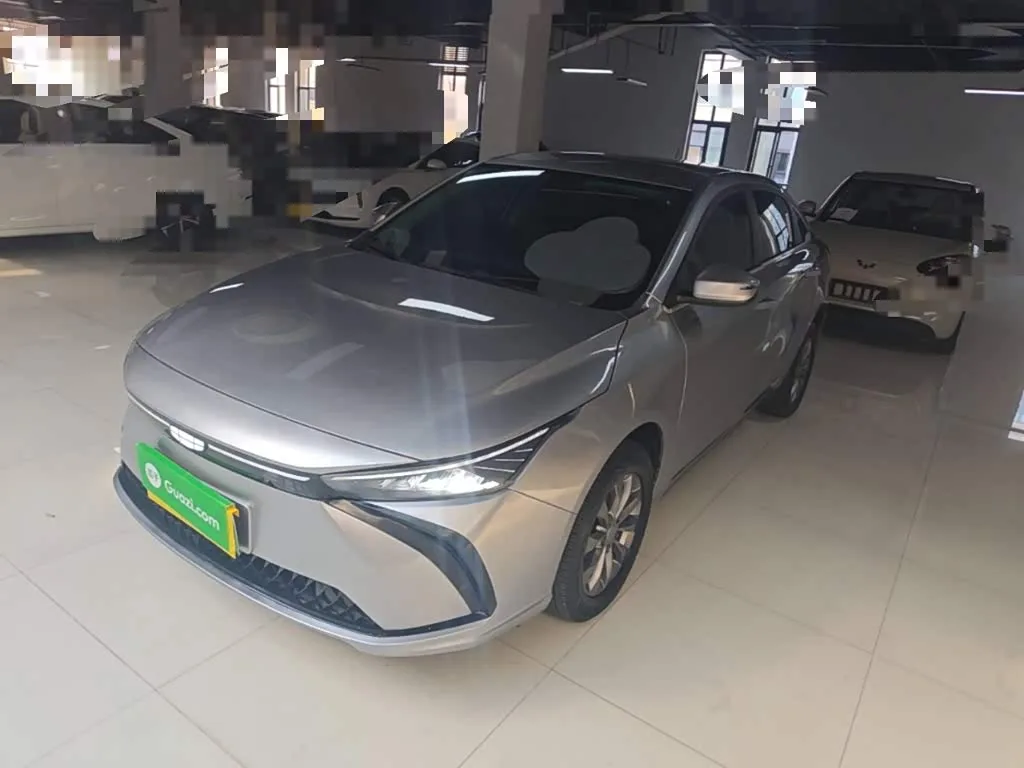 Geely Geometry G6 2023 из Китая — купить под ключ