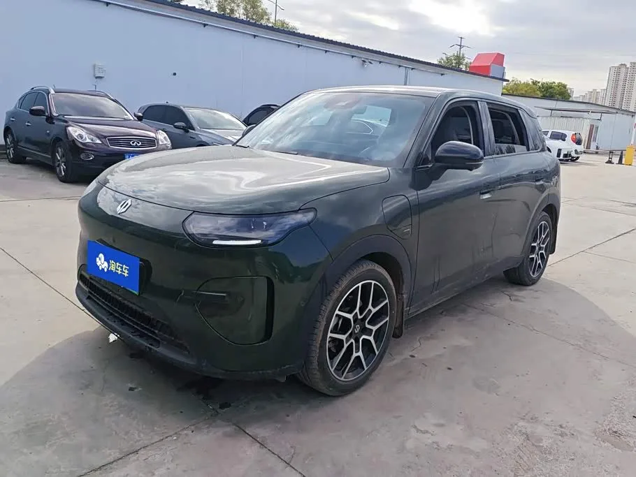 Leapmotor A10 2026 из Китая — купить под ключ