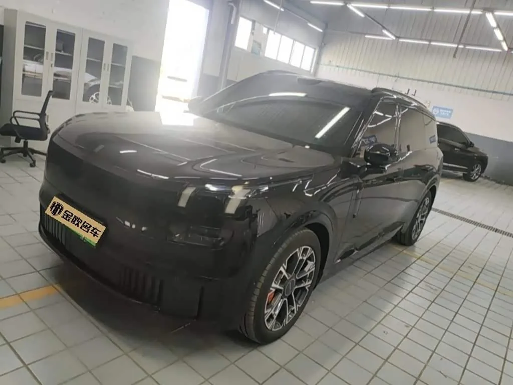 Lynk & Co 900 2025 из Китая — купить под ключ