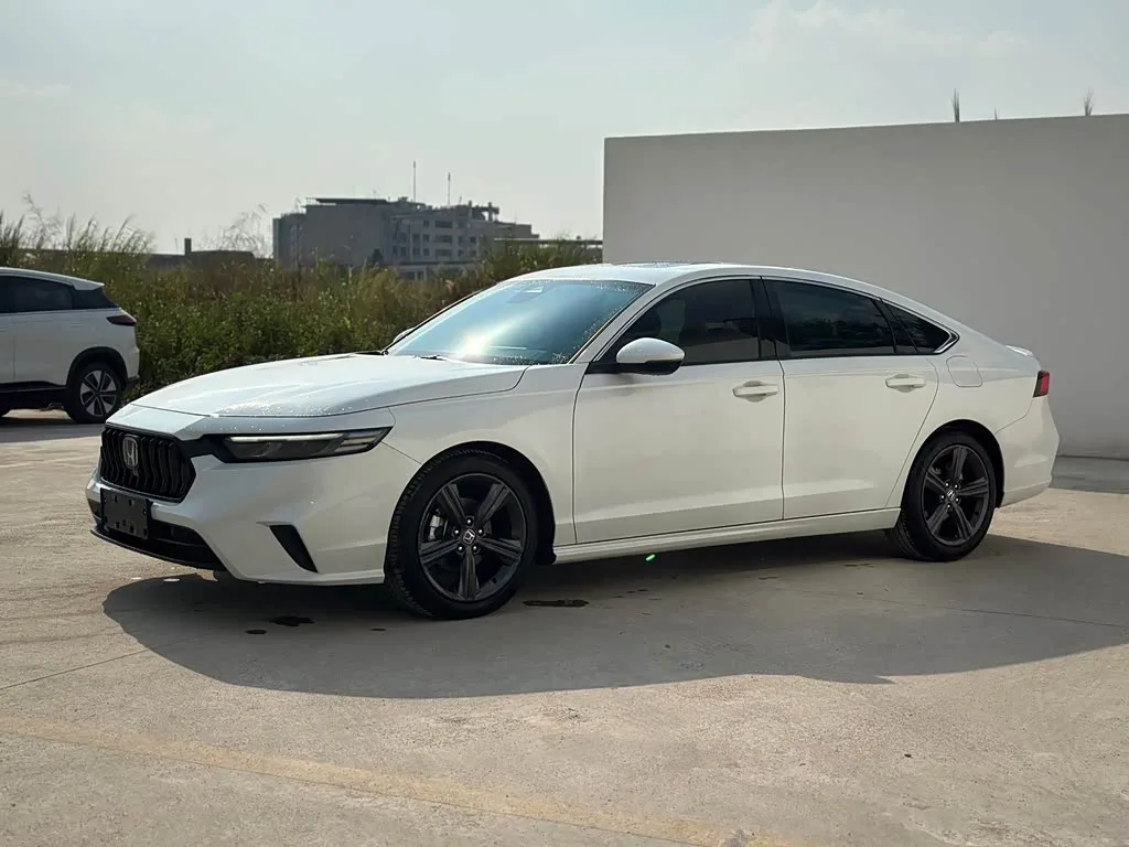 Honda Inspire 2024 из Китая — купить под ключ