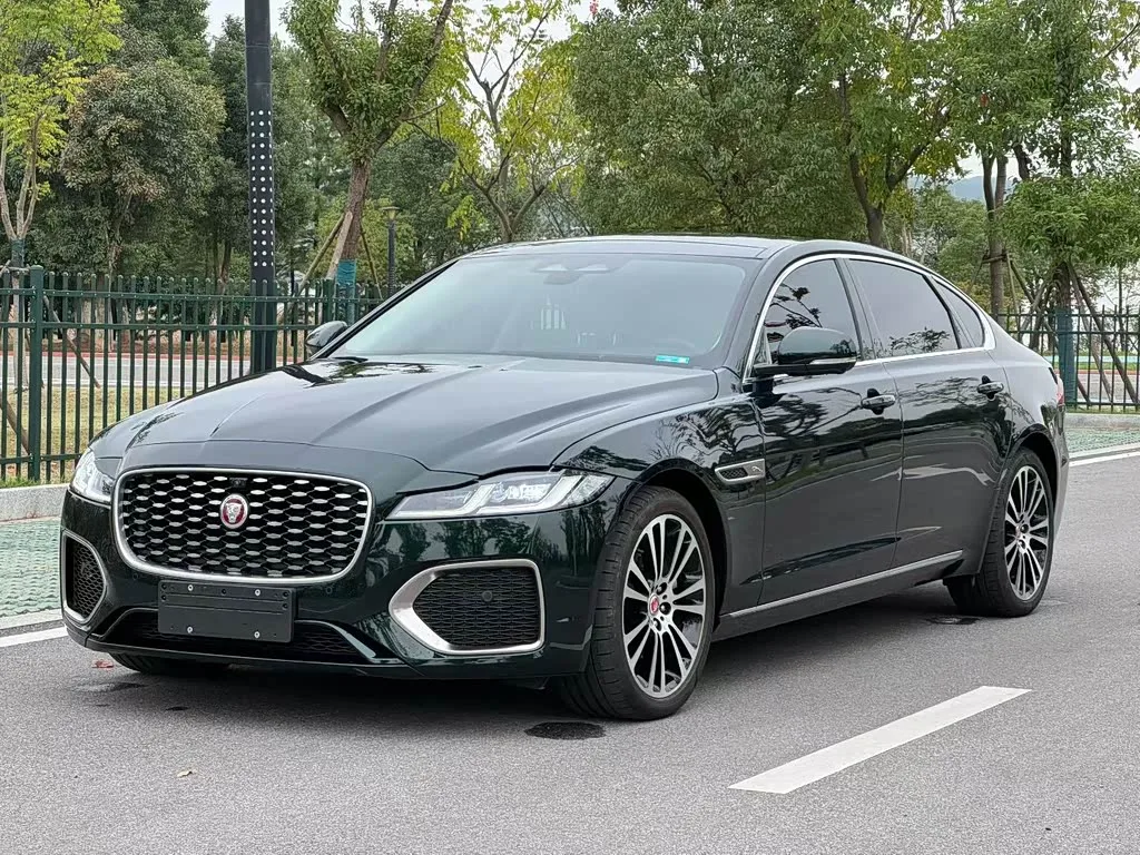 Jaguar XF L 2023 из Китая — купить под ключ