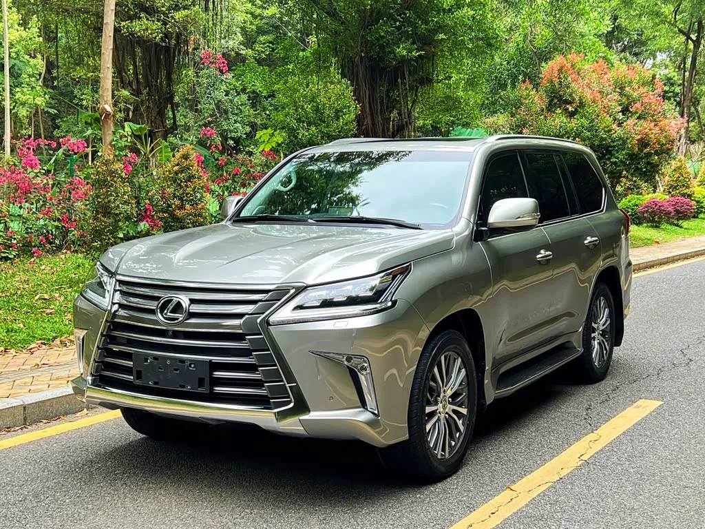 Lexus LX 2017 из Китая — купить под ключ
