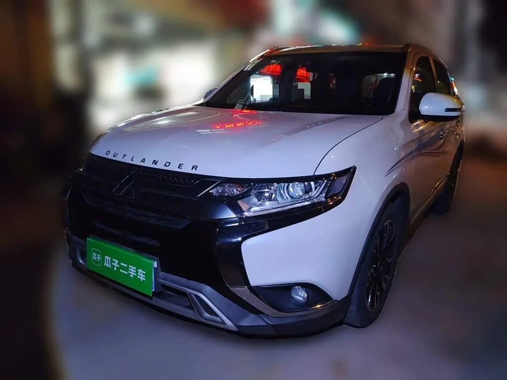 Mitsubishi Outlander 2019 из Китая — купить под ключ