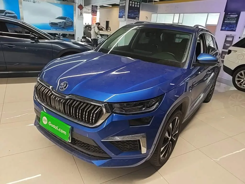 Skoda Kodiaq 2023 из Китая — купить под ключ