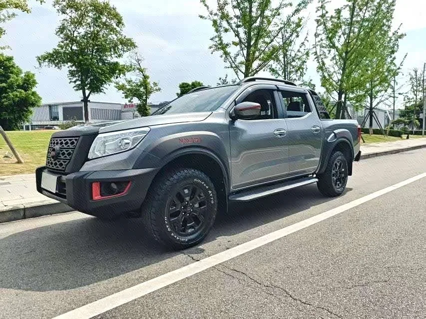 Nissan Navara 2023 из Китая — купить под ключ