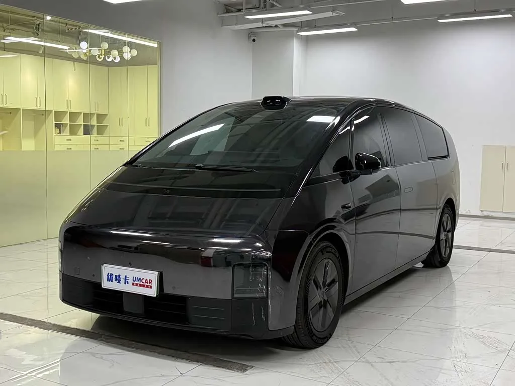 LiXiang Mega 2024 из Китая — купить под ключ