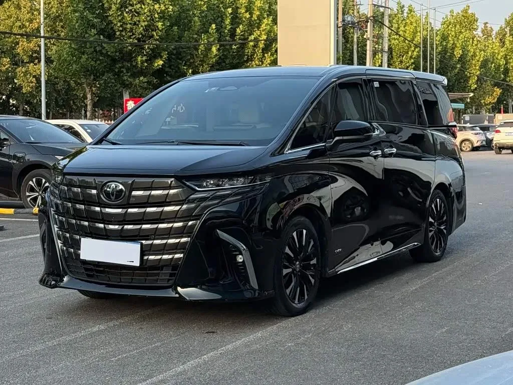 Toyota Alphard 2024 из Китая — купить под ключ