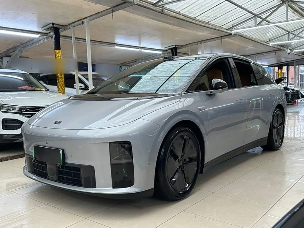LiXiang i6 2026 из Китая — купить под ключ