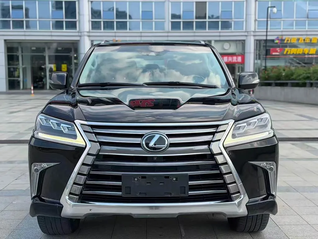 Lexus LX 2016 из Китая — купить под ключ