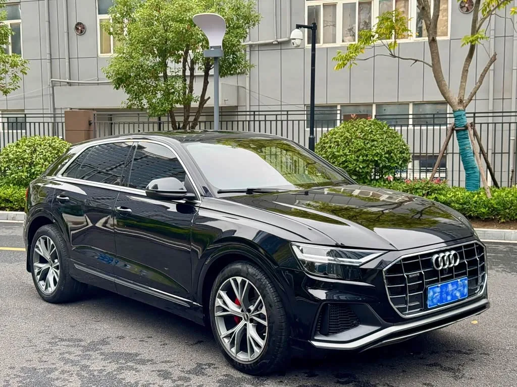 Audi Q8 2021 из Китая — купить под ключ