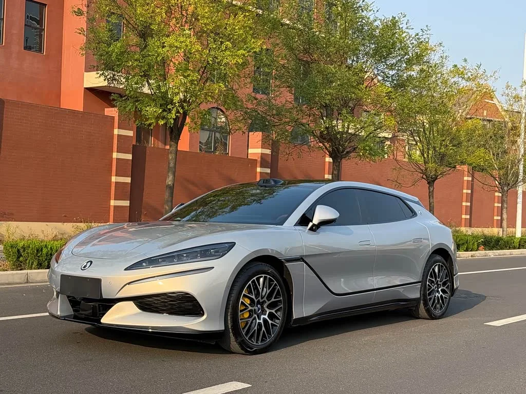 Denza Z9GT 2026 из Китая — купить под ключ
