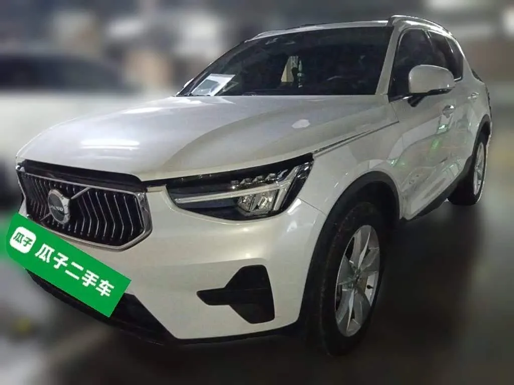 Volvo XC40 2023 из Китая — купить под ключ