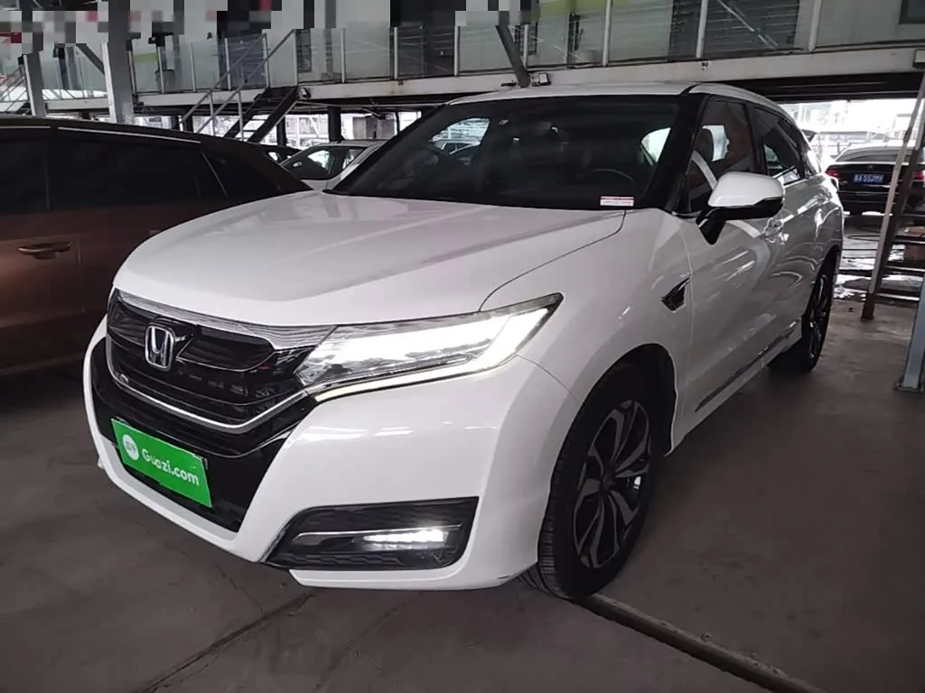 Honda UR-V 2017 из Китая — купить под ключ