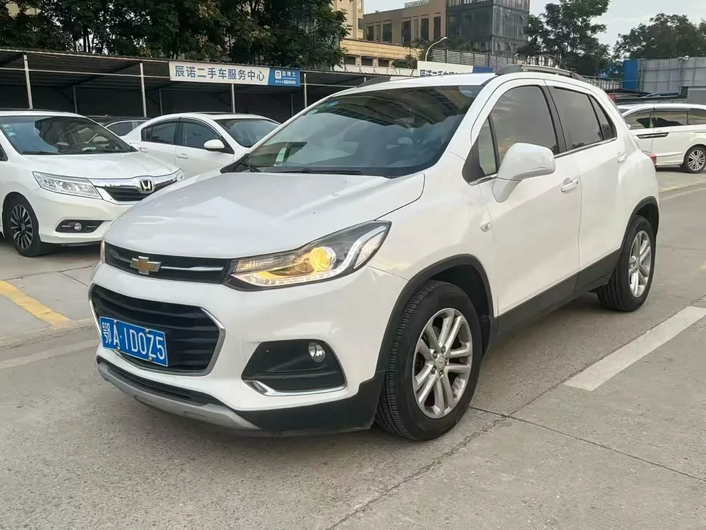 Chevrolet Tracker 2017 из Китая — купить под ключ