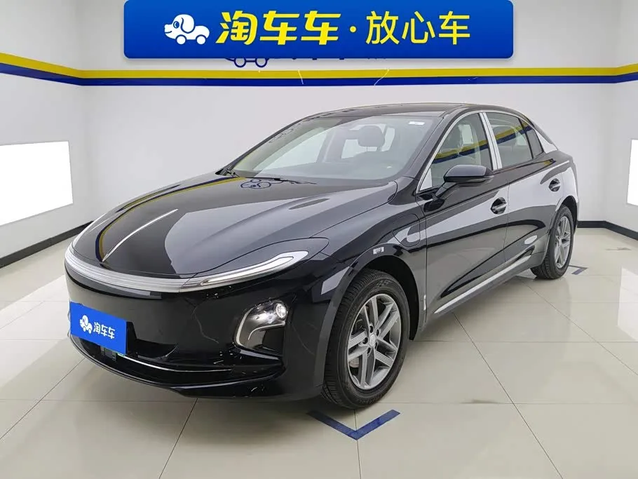 Hongqi E-QM5 2026 из Китая — купить под ключ