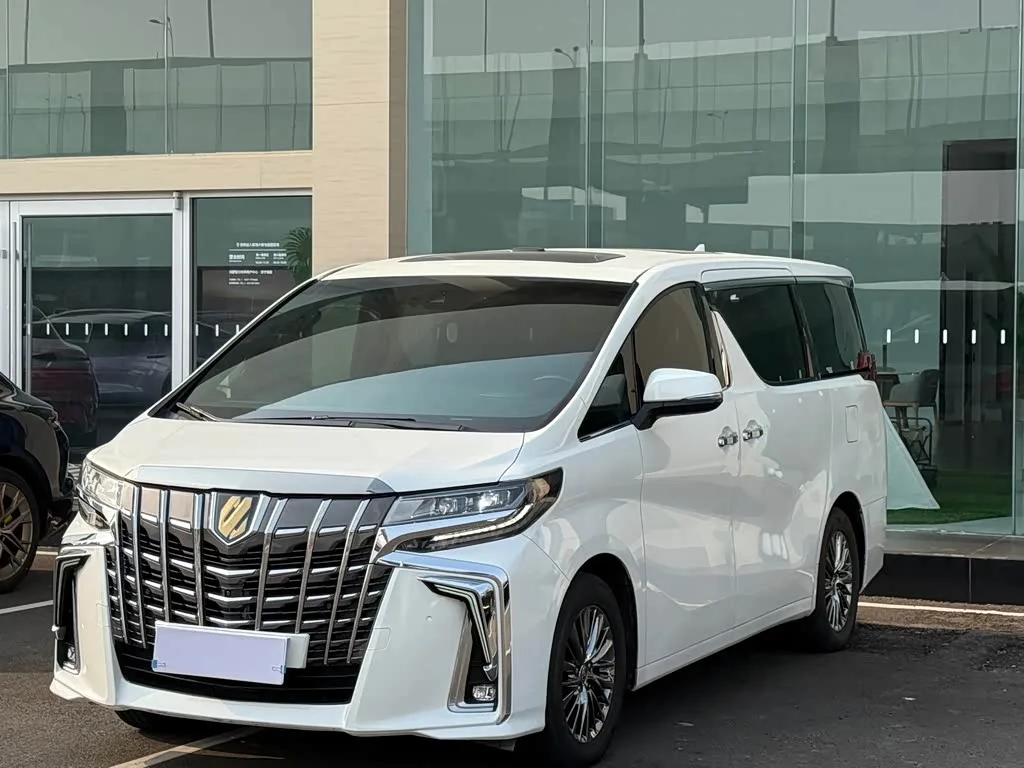 Toyota Alphard 2021 из Китая — купить под ключ