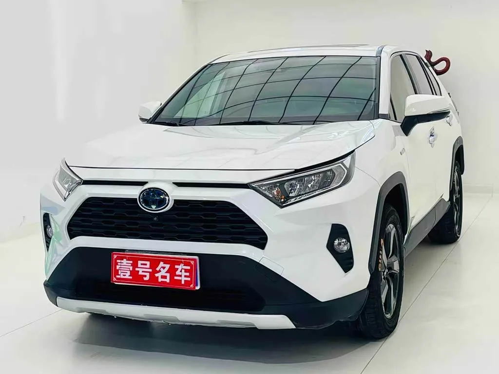 Toyota RAV4 2020 из Китая — купить под ключ