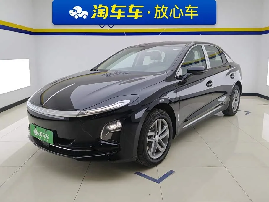 Hongqi E-QM5 2026 из Китая — купить под ключ