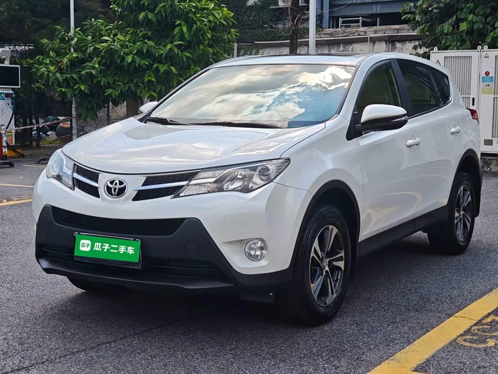 Toyota RAV4 2015 из Китая — купить под ключ