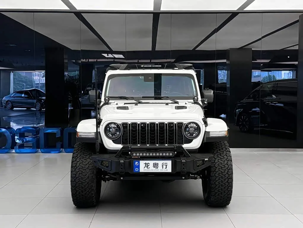 Jeep Wrangler 2025 из Китая — купить под ключ