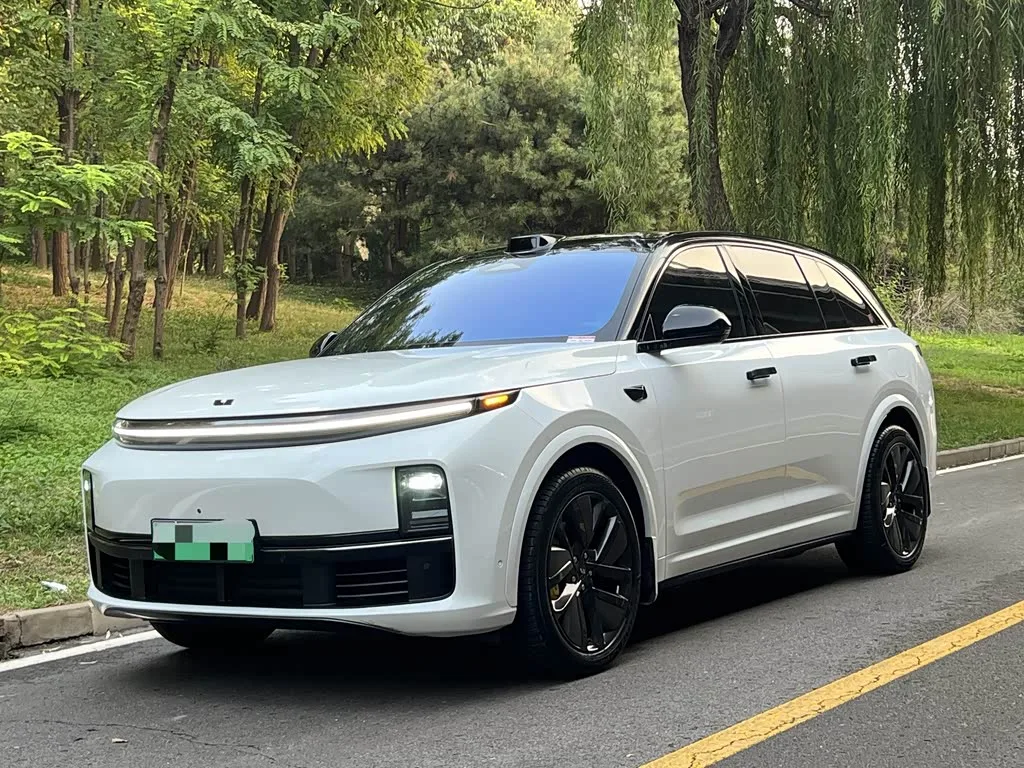 LiXiang L7 2023 из Китая — купить под ключ