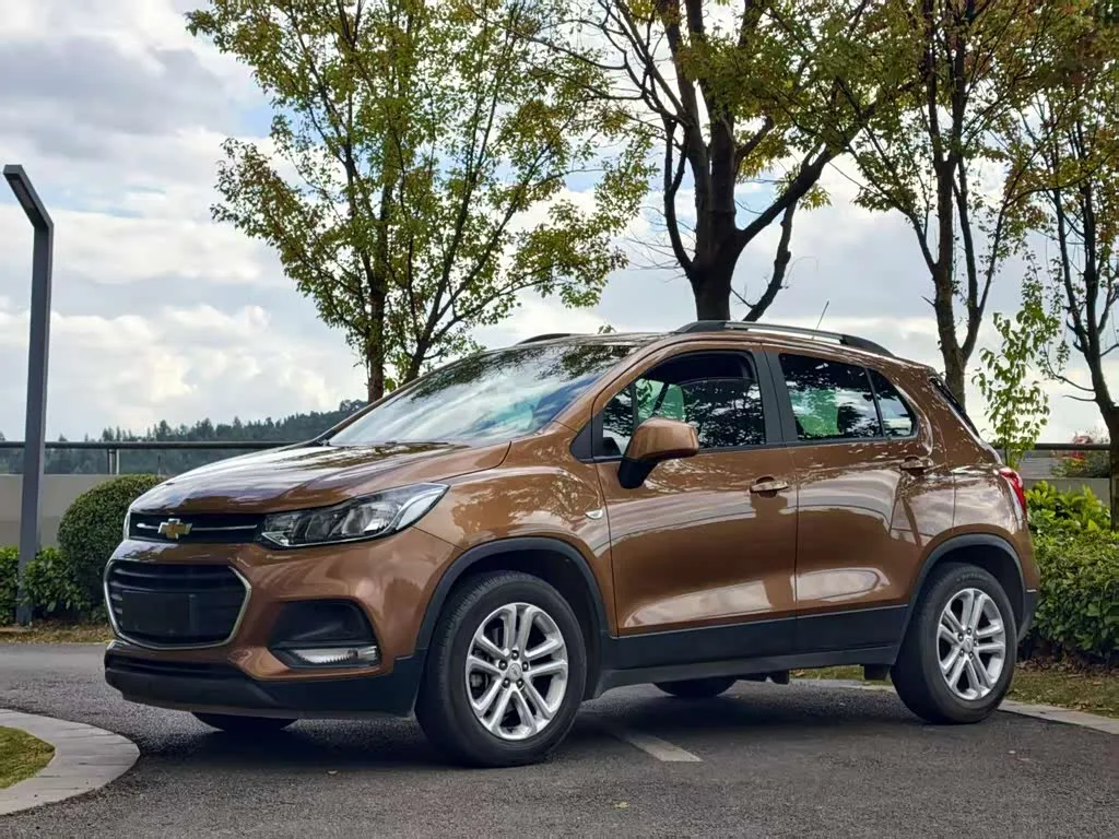 Chevrolet Tracker 2017 из Китая — купить под ключ