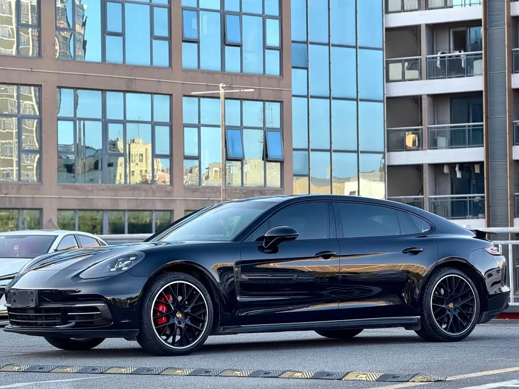 Porsche Panamera 2019 из Китая — купить под ключ