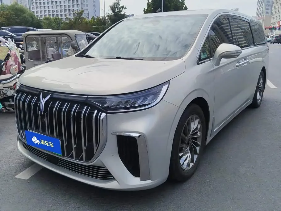 Voyah Dream 2022 из Китая — купить под ключ