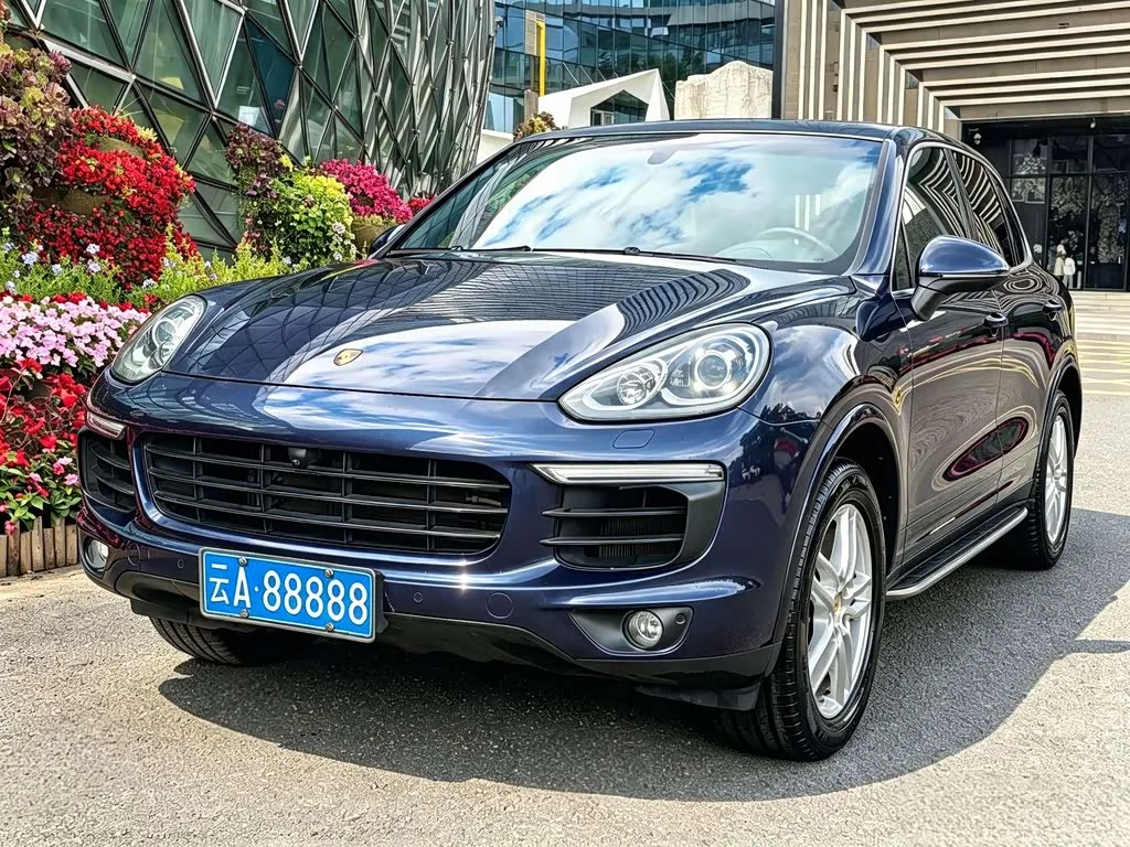 Porsche Cayenne 2017 из Китая — купить под ключ