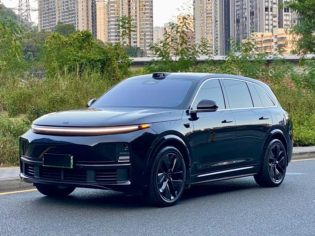 LiXiang L7 2025 из Китая — купить под ключ