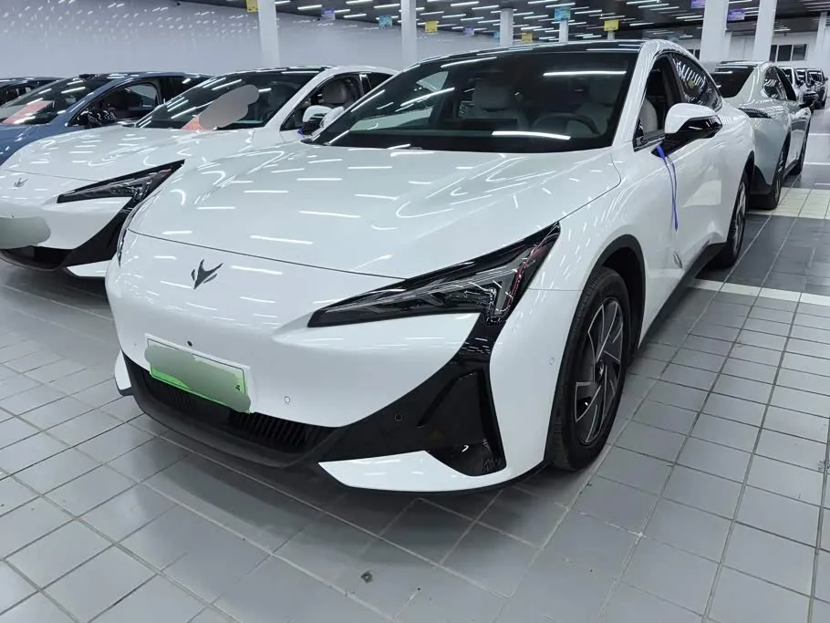 BAIC Arcfox Alpha S5 2026 из Китая — купить под ключ