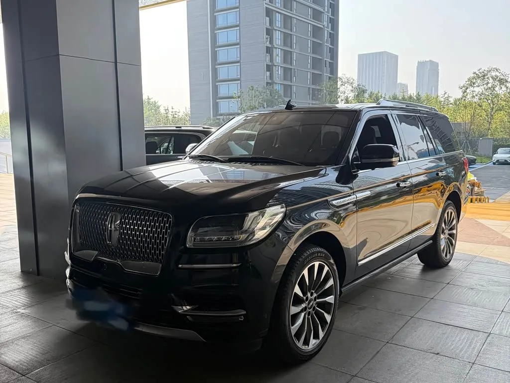 Lincoln Navigator 2019 из Китая — купить под ключ