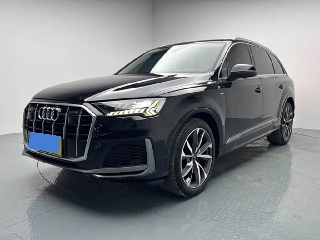 Audi Q7 2021 из Китая — купить под ключ