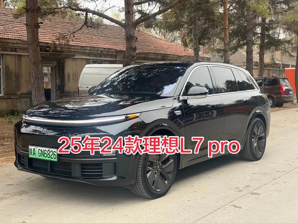 LiXiang L7 2025 из Китая — купить под ключ