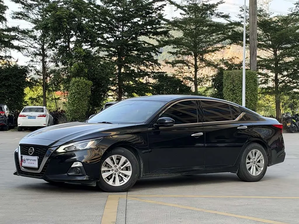 Nissan Teana 2019 из Китая — купить под ключ