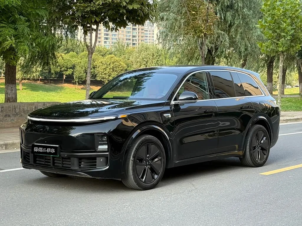 LiXiang L8 2024 из Китая — купить под ключ