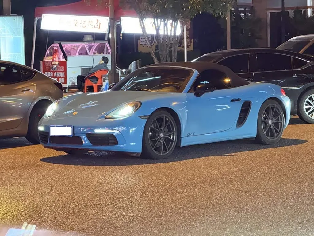 Porsche 718 2021 из Китая — купить под ключ